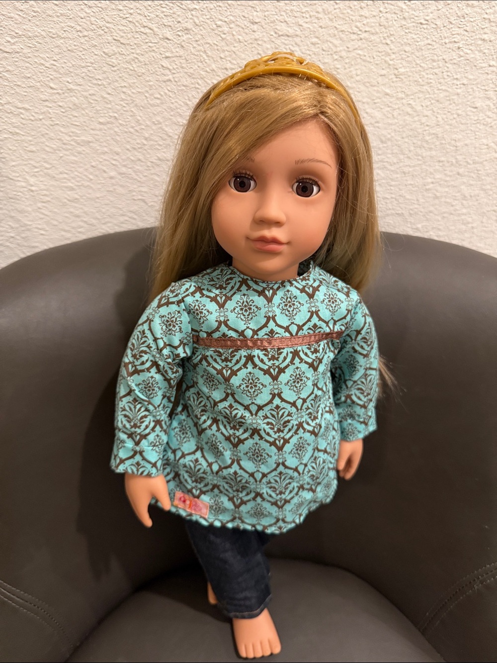 18” Our Generation Doll Sara w/ Baby Doll Brown Eyes Tiara Crown